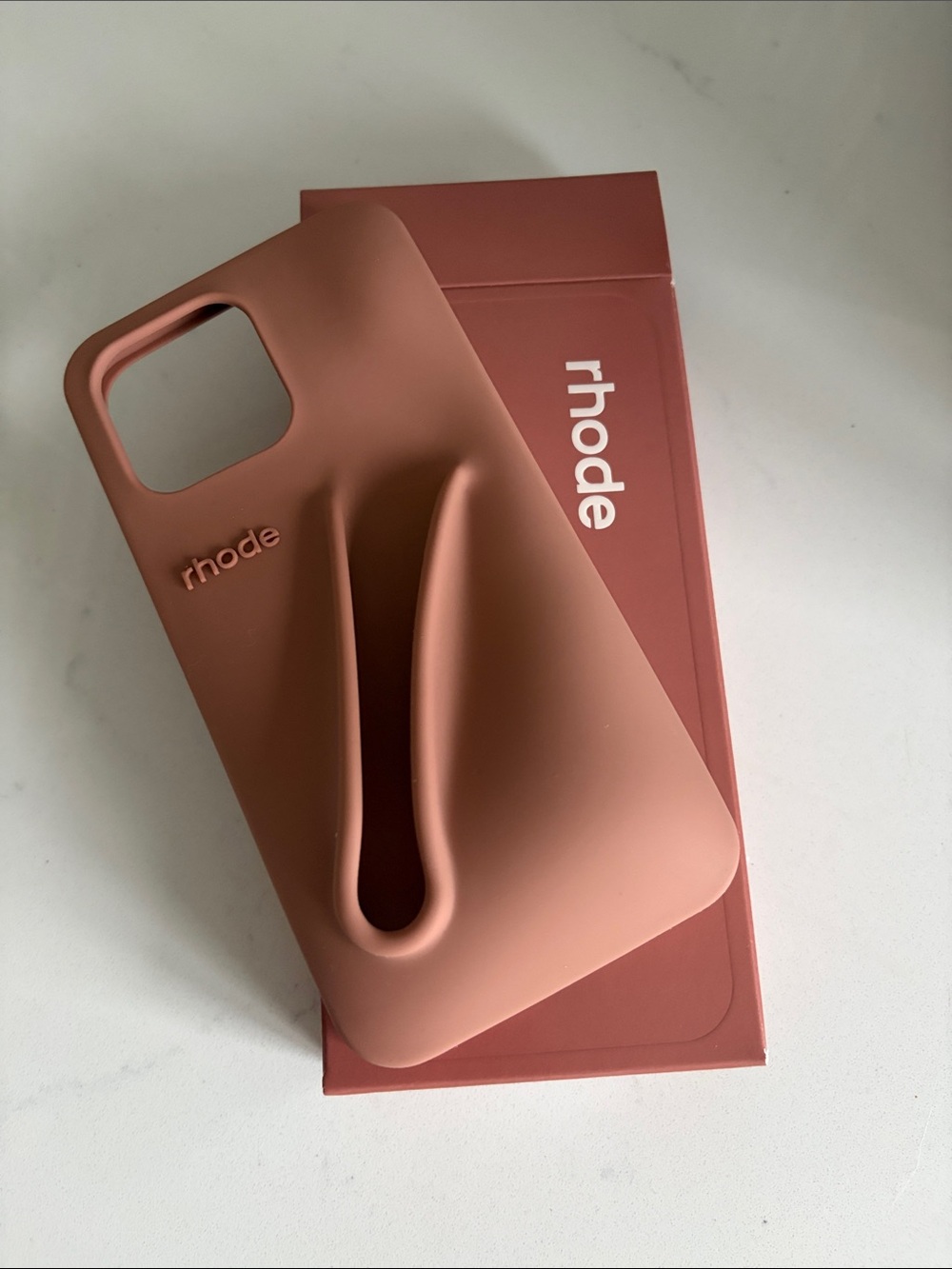 RHODE Silicone Phone Case with Built-In Grip - Rose Clay